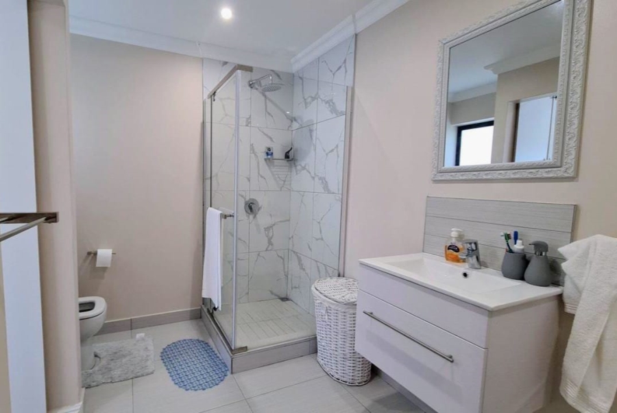 To Let 3 Bedroom Property for Rent in Winterstrand Eastern Cape